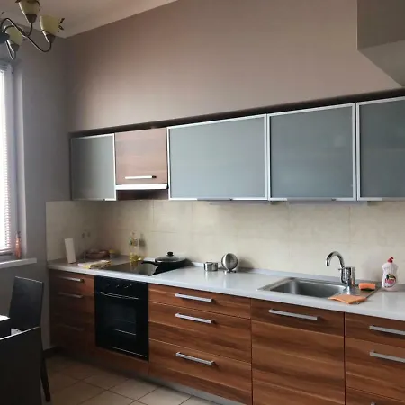 - Zviozdniy Gorodok 1 * Одесса